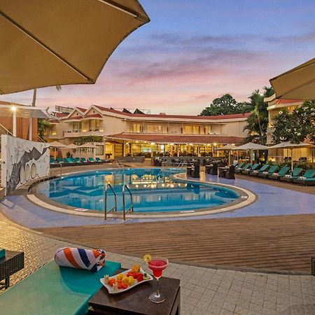 Whispering Palms Beach Resort Candolim Exterior photo